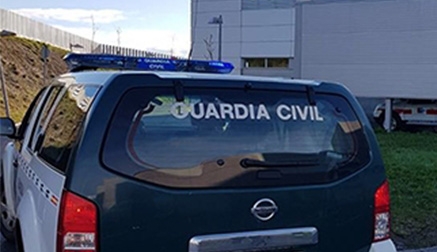 La Guardia Civil esclarece la agresión en Laredo de una menor a otra, en un vídeo que circula por las redes sociales