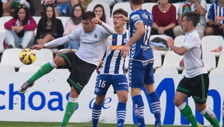 En el trigésimo aniversario de Los Campos de Sport: Racing y Deportivo Alavés