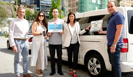 Ayuntamiento y asociaciones del taxi colaboran en una campaña de promoción para su uso