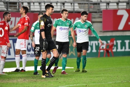 El Racing cae eliminado de la Copa del Rey a las primeras de cambio