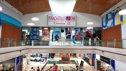 Cierran, casi a traición, los cines del Centro Comercial Peñacastillo tras 21 años de permanencia