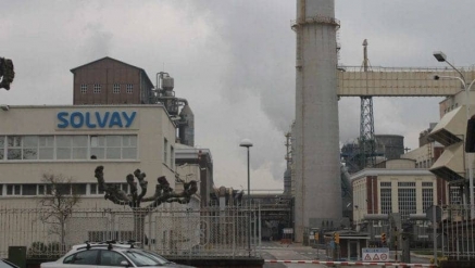 López Estrada califica de “gran noticia” la concesión de una subvención de 30 millones de euros para el proceso de descarbonización de Solvay