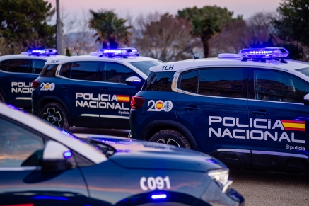 La Policía Nacional detiene a un un hombre por colarse en una autocaravana y agredir sexualmente a una mujer